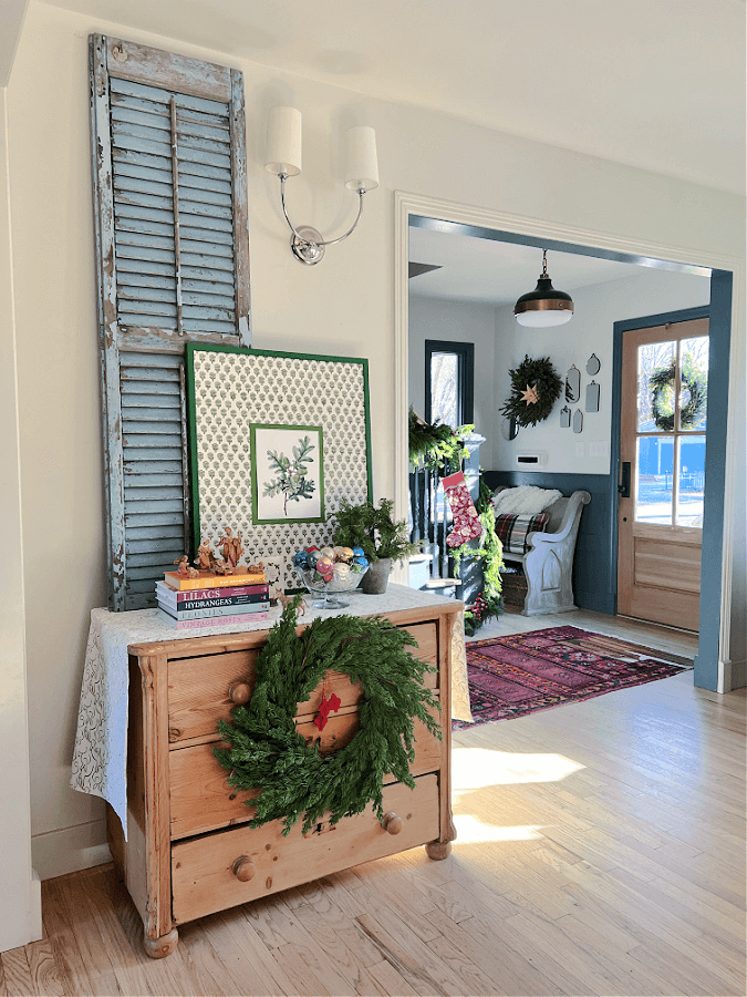 Merry and Bright Christmas Home Tour Entry