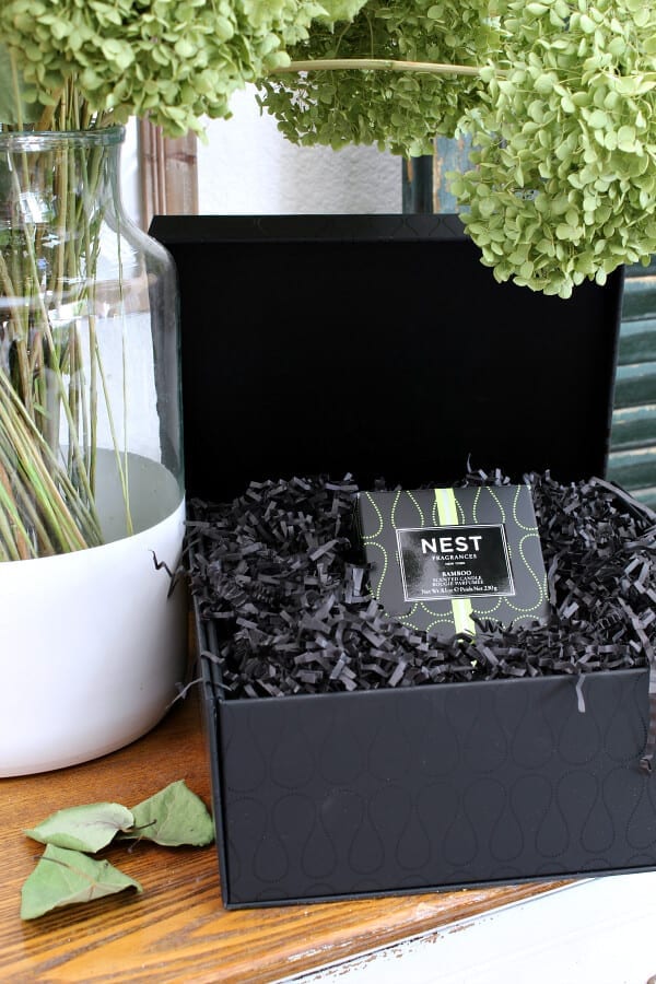 NEST New York a candle to remember! From the gorgeous packaging to the fabulous scent you will be asking for more of these candles before you know it!