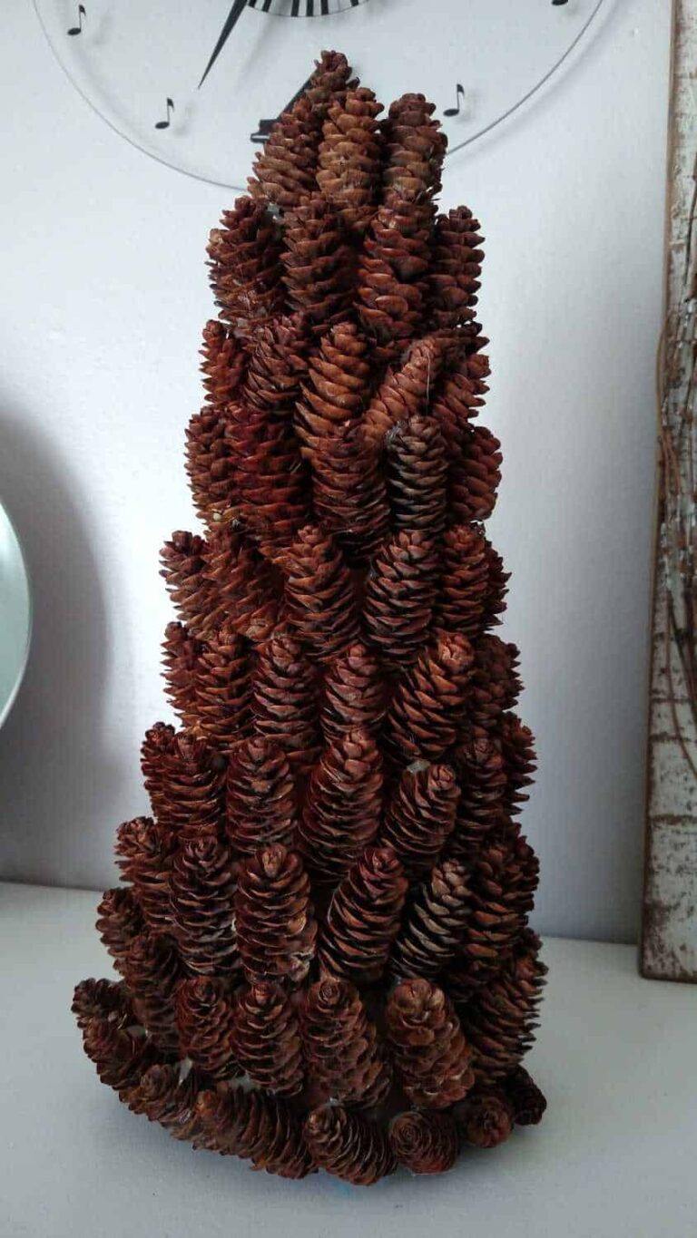 25 Creative and Budget Friendly Ways To Decorate With Pinecones » The ...