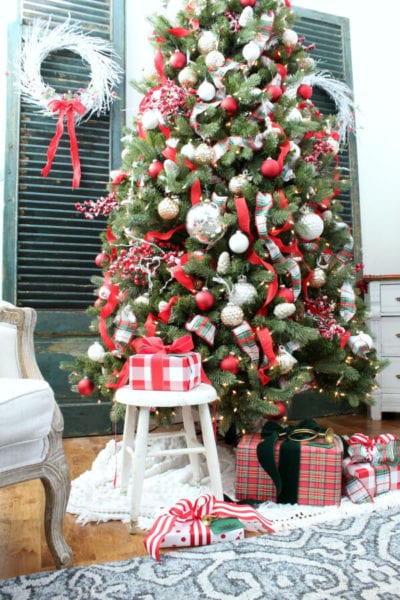 Plaids, Presents and Our Christmas Tree » The Tattered Pew