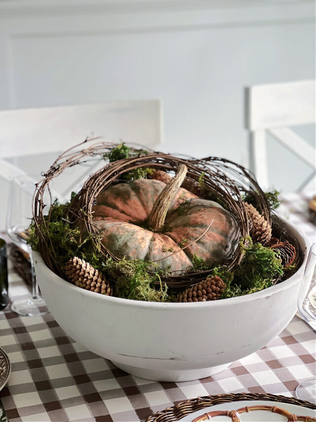 5 Step Easy Thanksgiving Centerpiece Grow Beauty With Ease   Pumpkin Centerpiece On Thanksgiving Table 1 640x853 