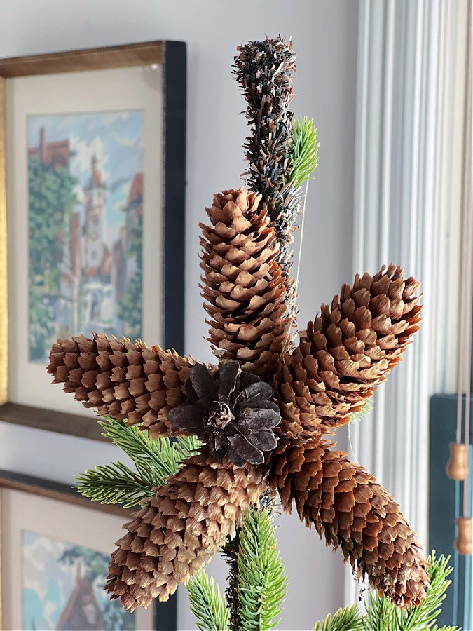 4 Christmas Pine Cone Ornaments Decor DIY
