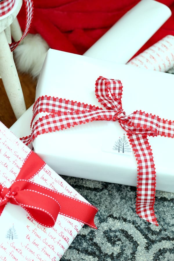 Make Your Own Wrapping Paper - Happy Happy Nester